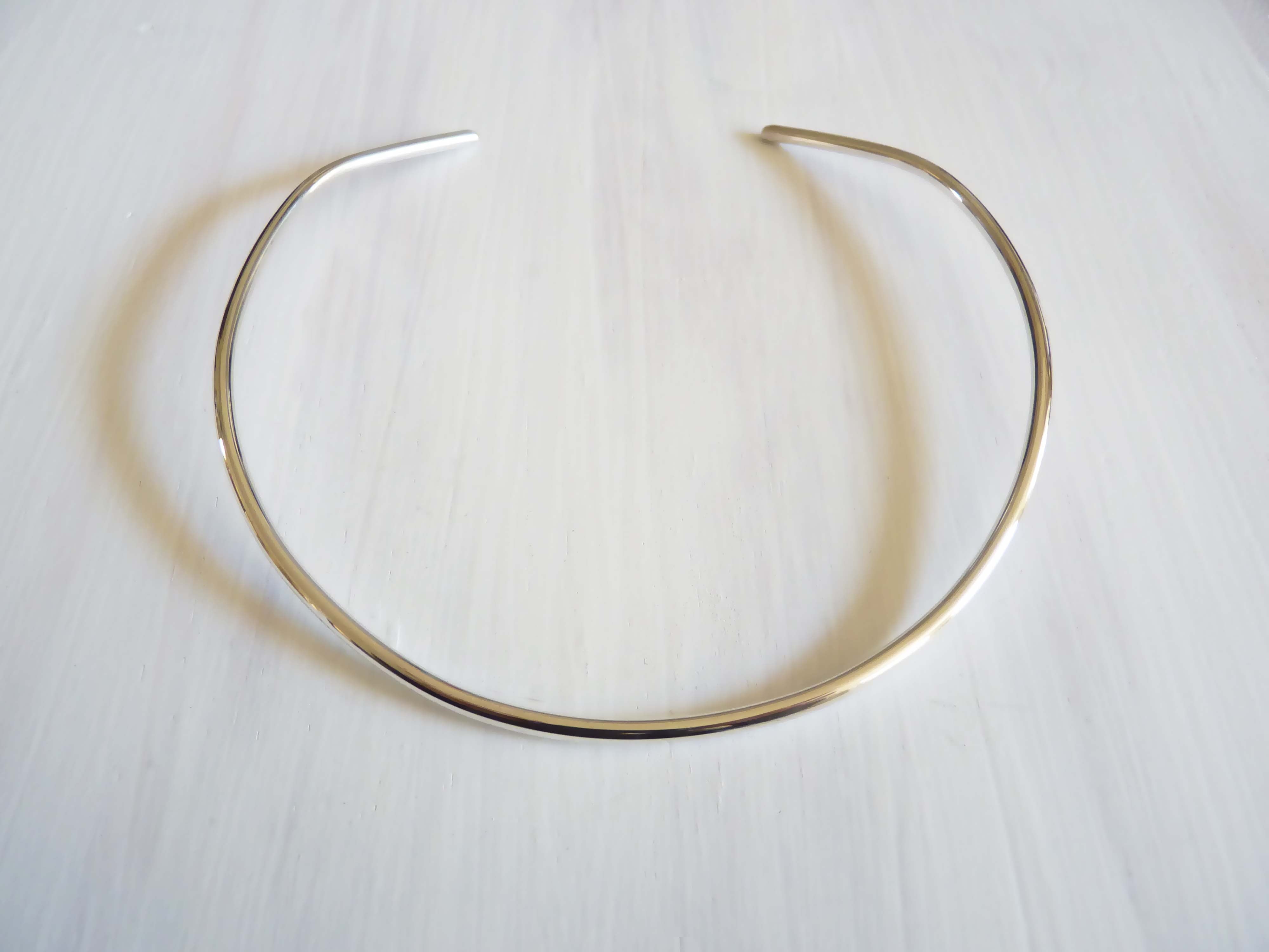 Bauhaus Collar