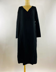 BUTTON WRAP DRESS